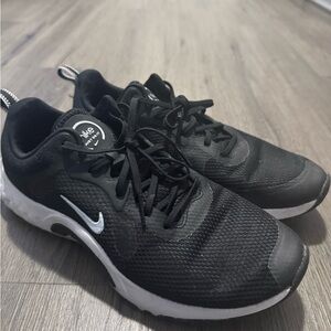 Nike Black and White Sneakers